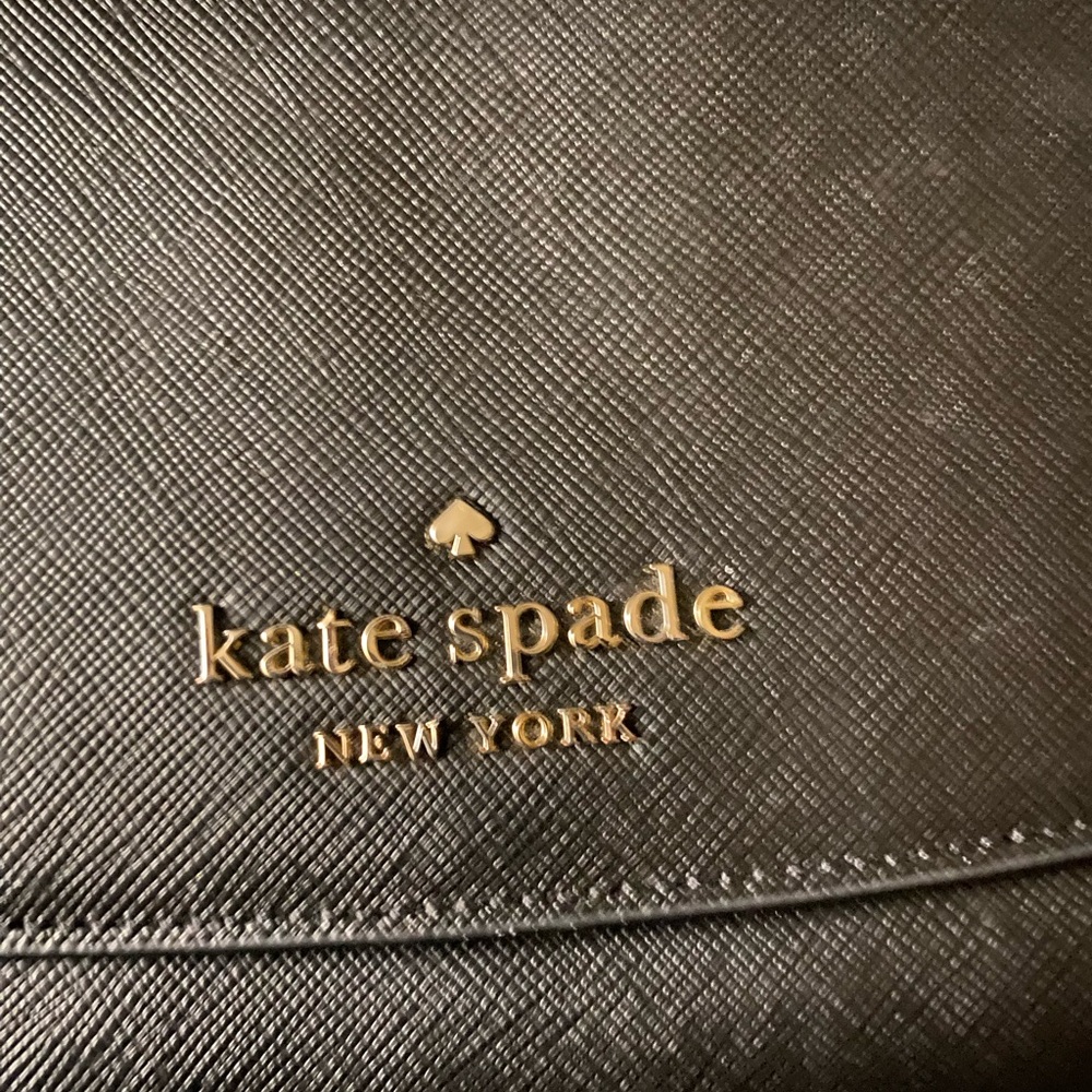 Black Kate Spade shoulder bag